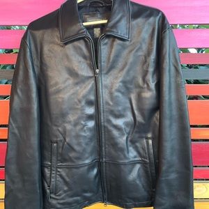 Leather jacket banana republic. Size M